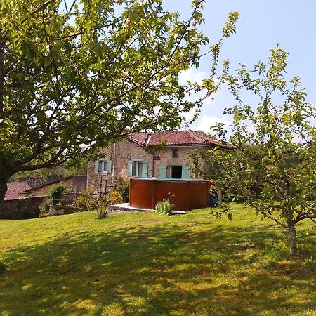 Cottage By The Chateau With Pool In National Parc Les Salles-Lavauguyon Bagian luar foto