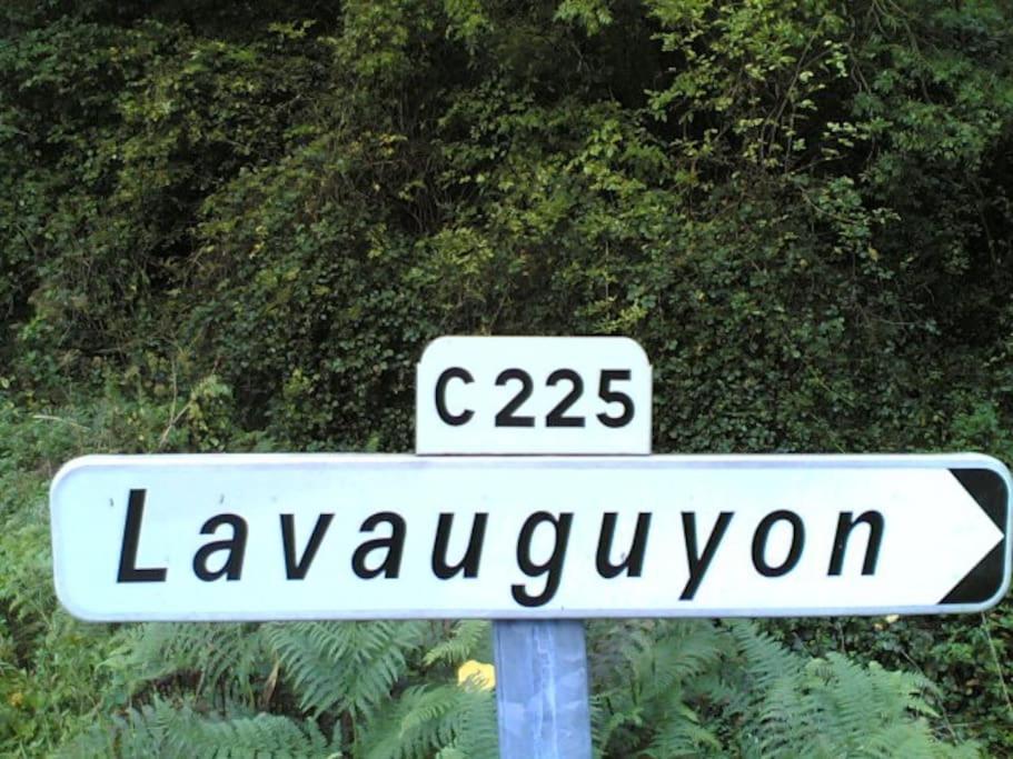Cottage By The Chateau With Pool In National Parc Les Salles-Lavauguyon Bagian luar foto